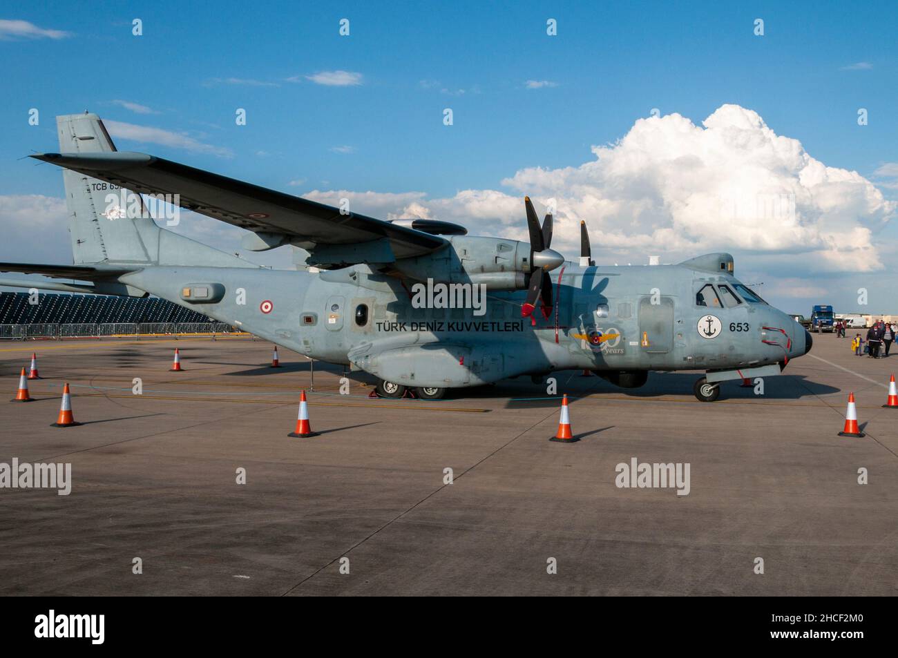 Türkische Marine CASA CN-235M-100 MPA, Maritime Patrol Aircraft. CASA /IPTN CN-235 NUMMER TCB-653. Anti-U-Boot-Kriegsführung Militärflugzeug. Stockfoto