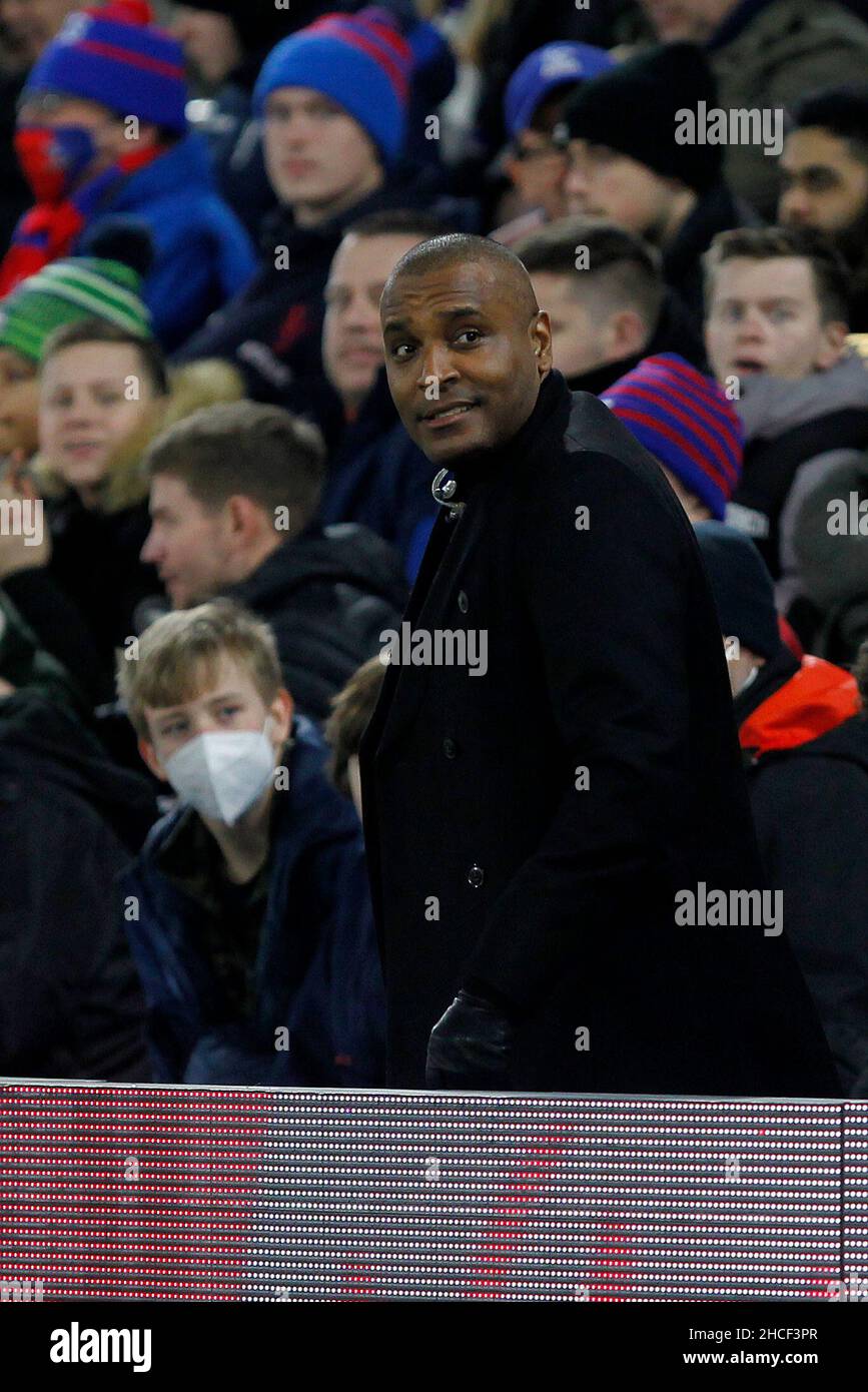 London, Großbritannien. 28th Dez 2021. Clinton Morrison während des Premier League-Spiels zwischen Crystal Palace und Norwich City im Selhurst Park, London, England am 28. Dezember 2021. Foto von Carlton Myrie. Nur zur redaktionellen Verwendung, Lizenz für kommerzielle Nutzung erforderlich. Keine Verwendung bei Wetten, Spielen oder Veröffentlichungen einzelner Clubs/Vereine/Spieler. Kredit: UK Sports Pics Ltd/Alamy Live Nachrichten Stockfoto