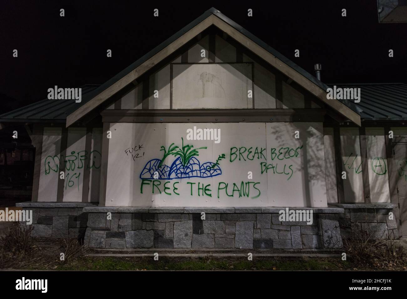 Seattle, USA. 19 Nov, 2021: Anti-Tech-Botschaft im Cal Anderson Park auf dem Capitol Hill. Stockfoto