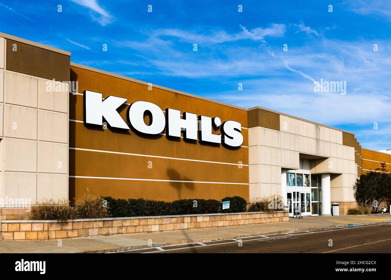 Flowood, MS - 15. Dezember 2021: Kohl's ist eine Kaufhaus-Einzelhandelskette, die von der Kohl's Corporation betrieben wird. Stockfoto