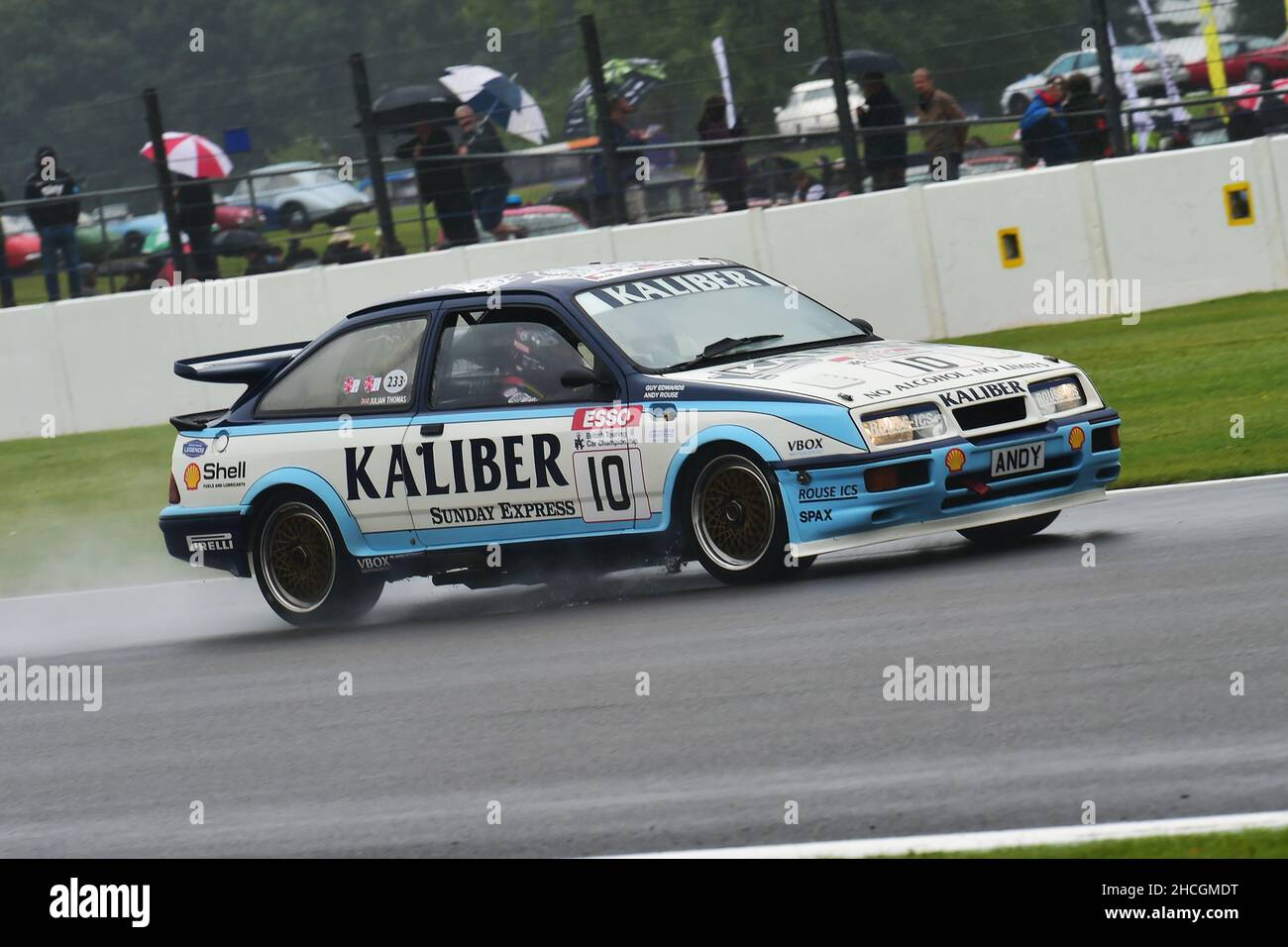 Julian Thomas, Callum Lockie, Ford Sierra Cosworth RS500, Adrian Flux Trophy für die MRL Historic Touring Car Challenge, ein zwei-Fahrer-Rennen mit einem Zwang Stockfoto