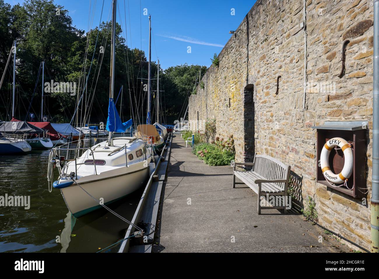 Essen, Ruhrgebiet, Nordrhein-Westfalen, Deutschland - Haus Scheppen am Baldeneysee. Das Haus Scheppen ist ein ehemaliger feudaler Adelsbesitz des Klosters Werden in t Stockfoto