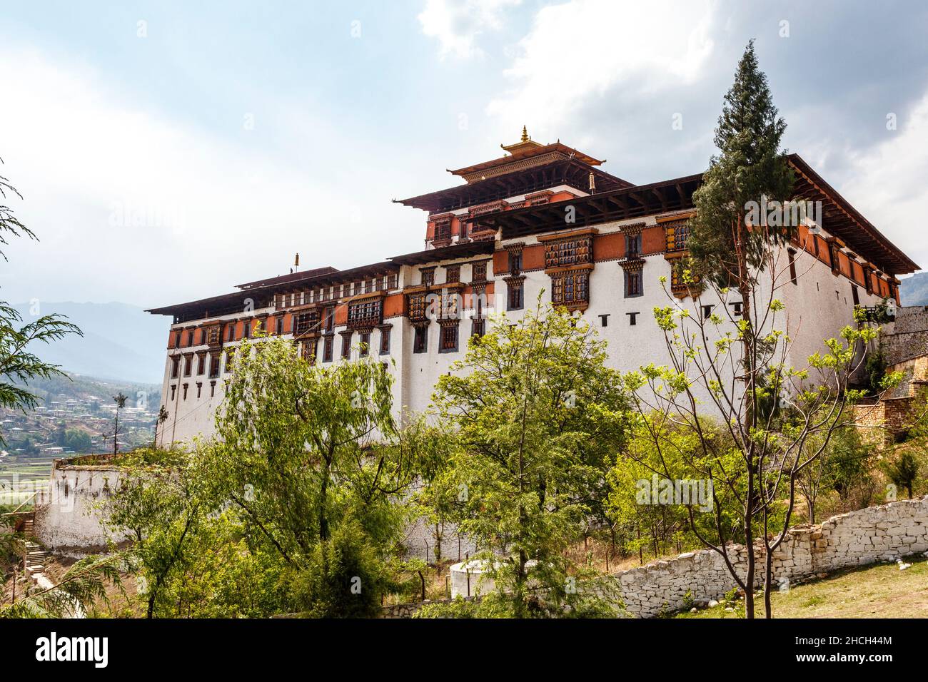 Außenansicht des Klosters Rinpun Dzong in Paro, Bhutan, Asien Stockfoto