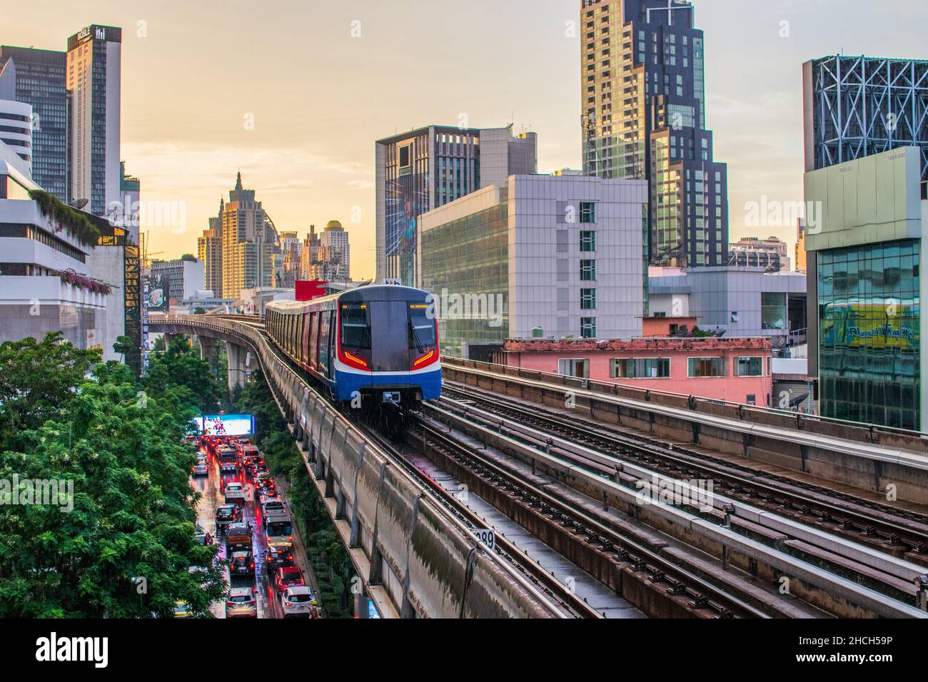 Der Skytrain in Bangkok, Thailand Stockfoto