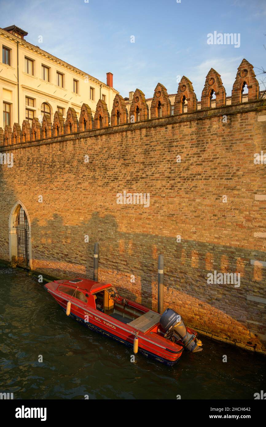 Feuerwehrboot, Venedig, Provinz Venedig, Italien Stockfoto