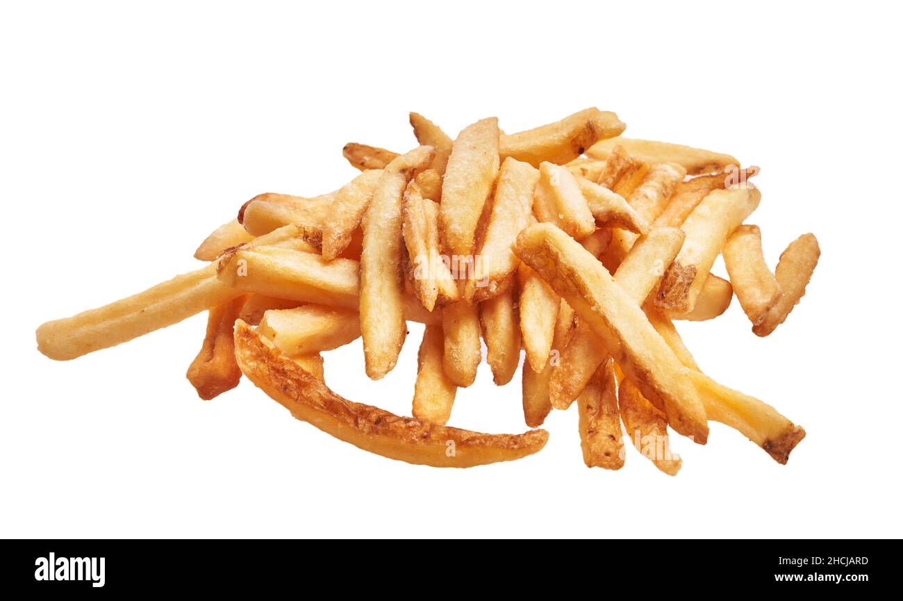 Ein Haufen frittierter französischer Kartoffeln auf weißem Hintergrund isoliert Stockfoto