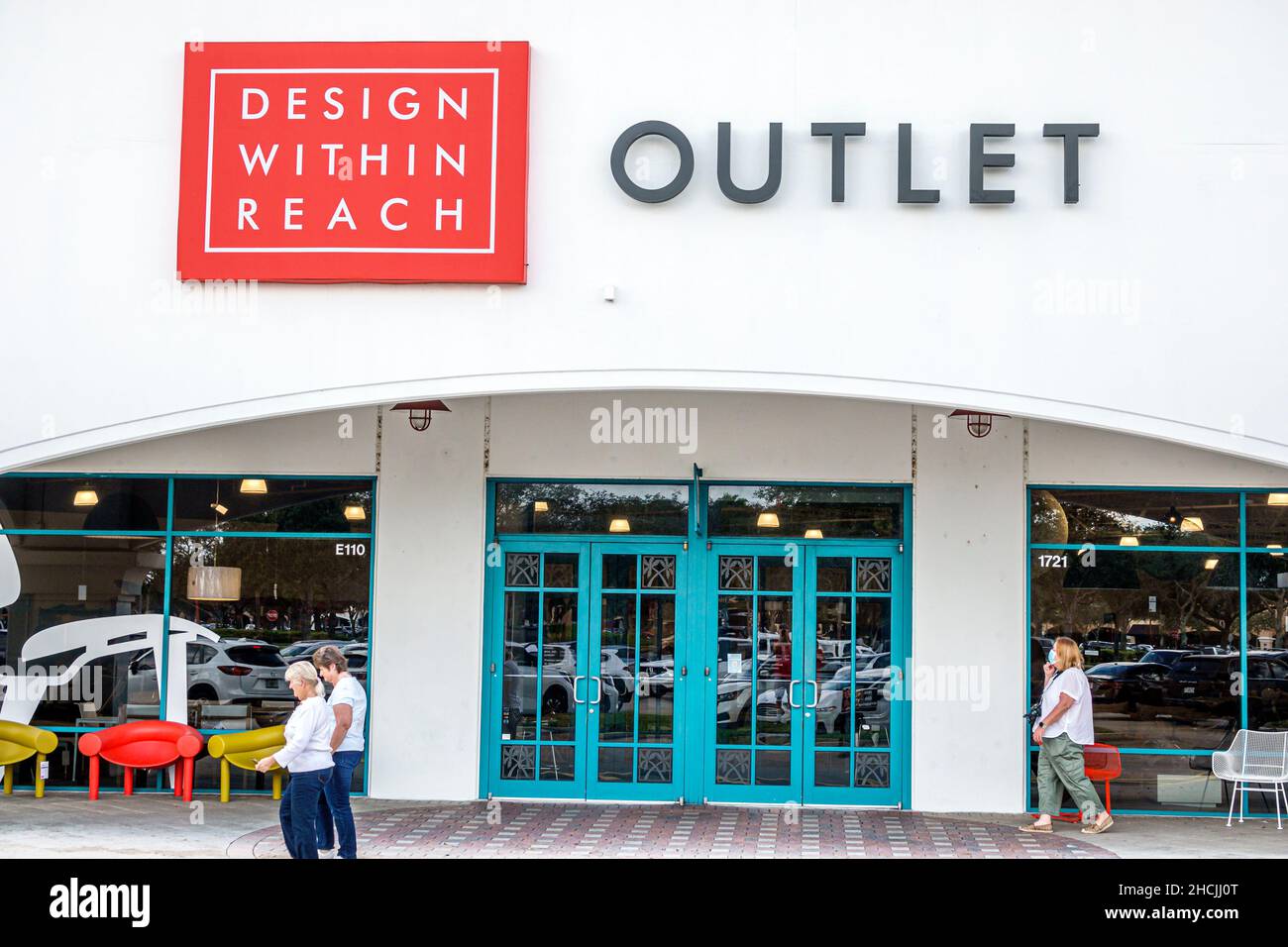 Vero Beach Florida Outlets Outlet Mall Factory Store Stores Shopping Design in Reichweite Möbel außen außen Eingangsschild Stockfoto