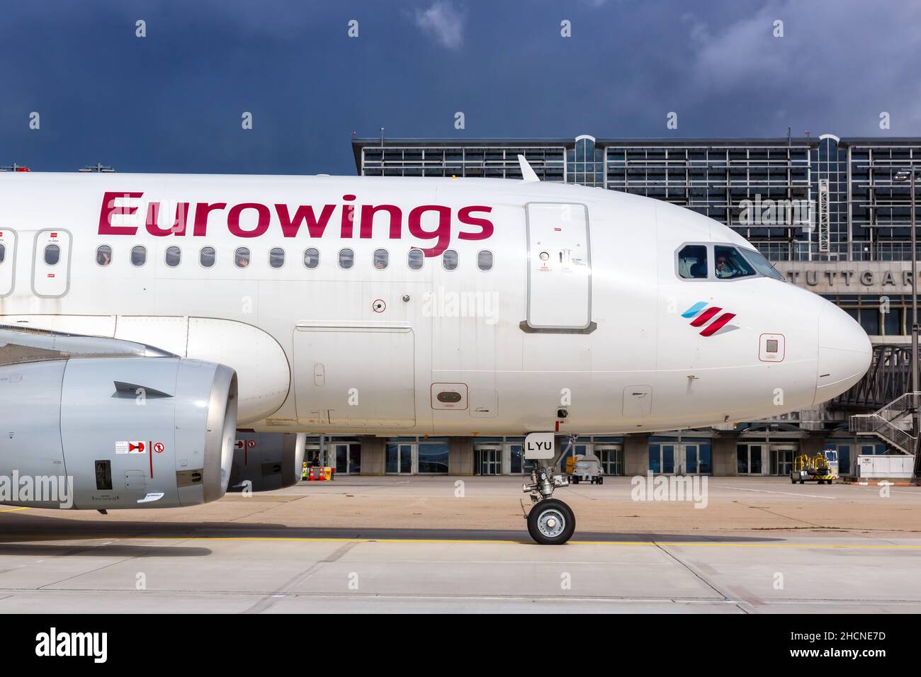 Stuttgart, 11. September 2021: Eurowings Airbus A319 am Flughafen Stuttgart (STR) in Deutschland. Stockfoto