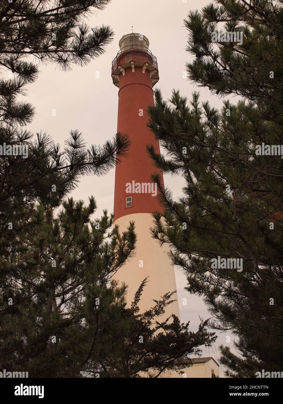 Barnegat Light Leuchtturm am Einlass zur Barnegat Bay in New Jersey. Erbaut im Jahr 1859, wurde es renoviert und im Januar 2009 neu renoviert. Stockfoto