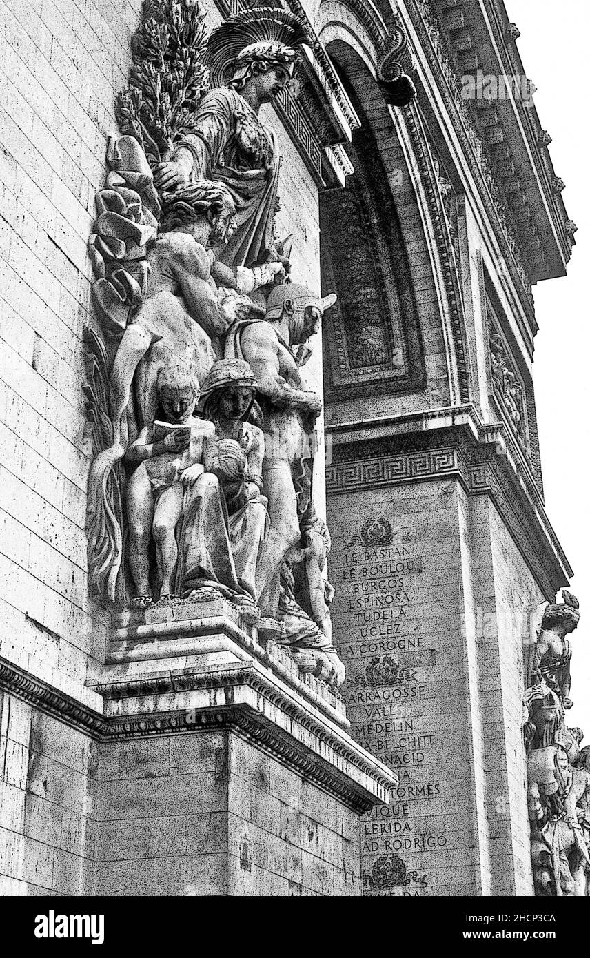 Paris.Arc de Triomphe.La Paix de 1815 von Antoine Étex erinnert an den Vertrag von Paris, der in diesem Jahr geschlossen wurde.(insbesondere) Stockfoto