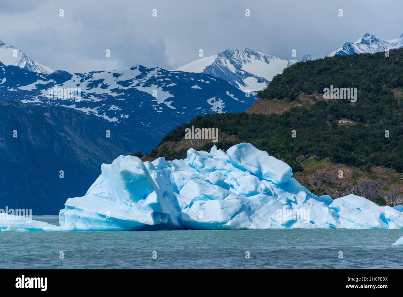 Der unglaubliche 'Perito Moreno' Gletscher in Patagonien und der Eisbergkanal im Lago Argentino Stockfoto