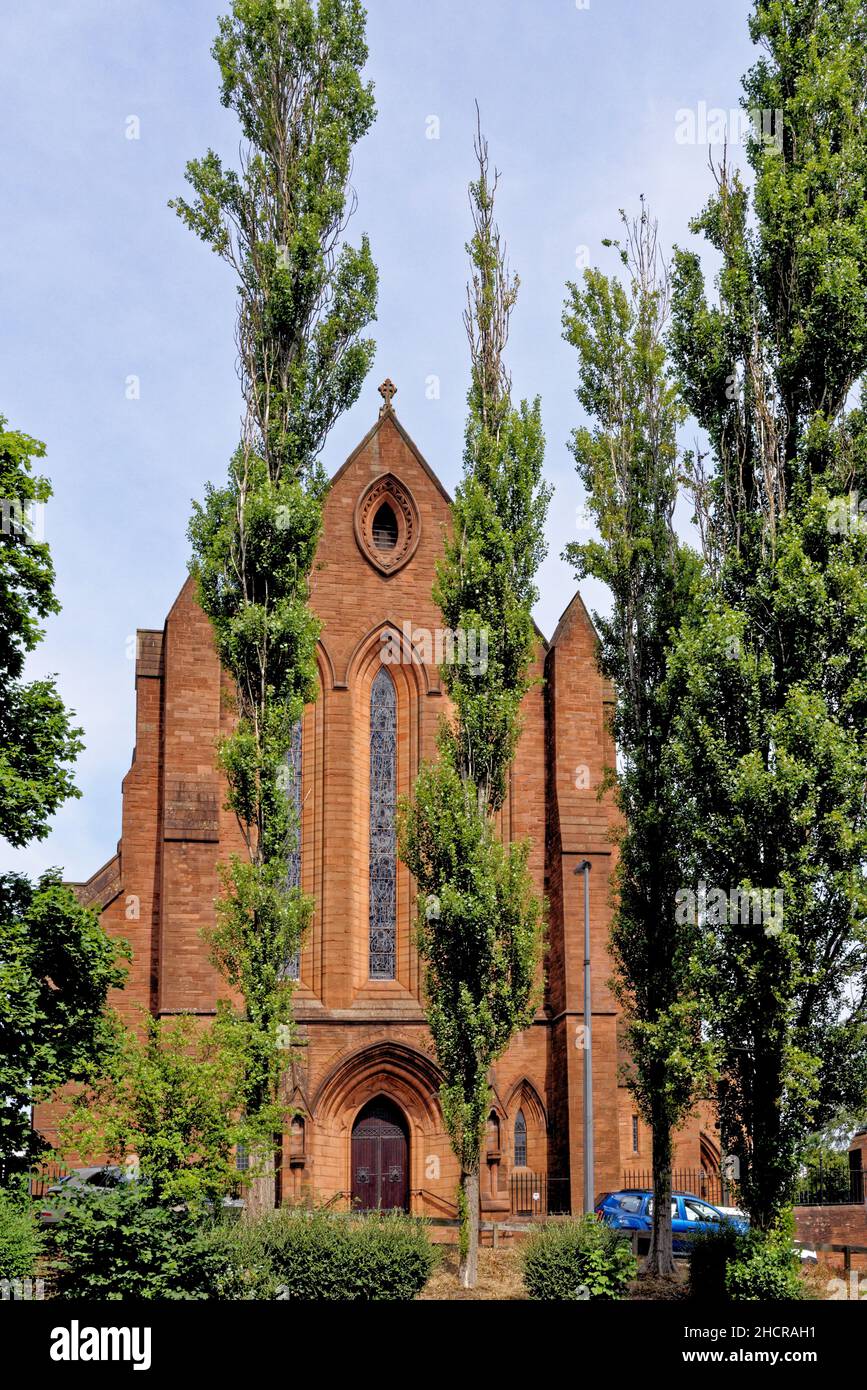 Barony Hall in Glasgow eine viktorianische gotische Kirche aus rotem Sandstein - University of Strathclyde Barony Hall in der alten The Barony Parish Church Castle Stre Stockfoto