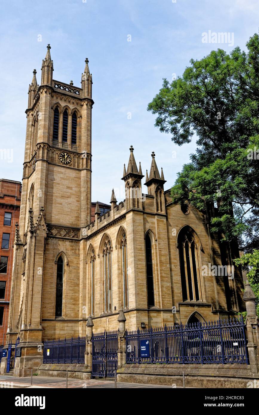 Ramshorn Theater in der ehemaligen Kirche in der Ingram Street. Ansicht