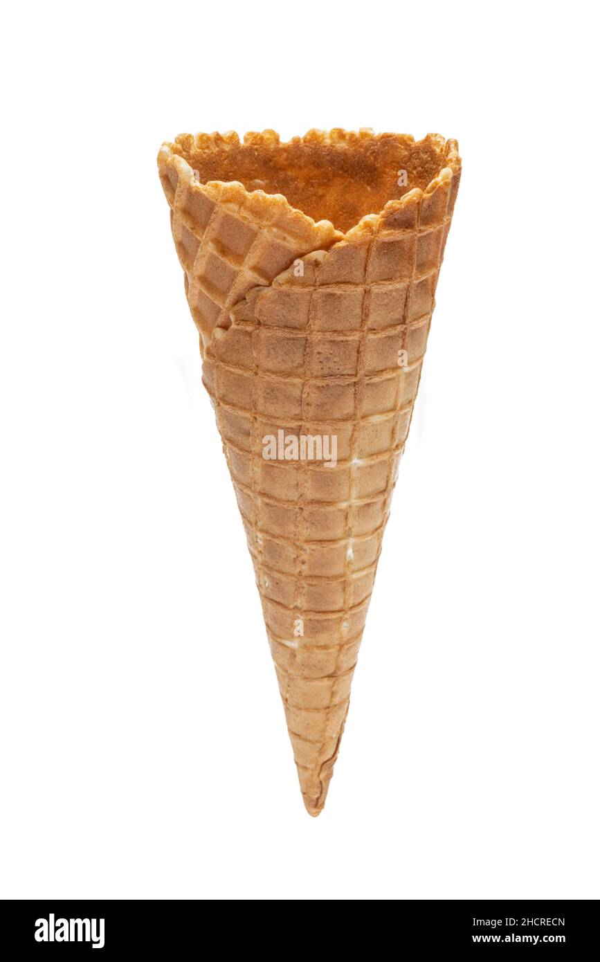 Leere oder leere Eiscreme knuspriger Waffelkegel auf weißem Hintergrund isoliert Stockfoto