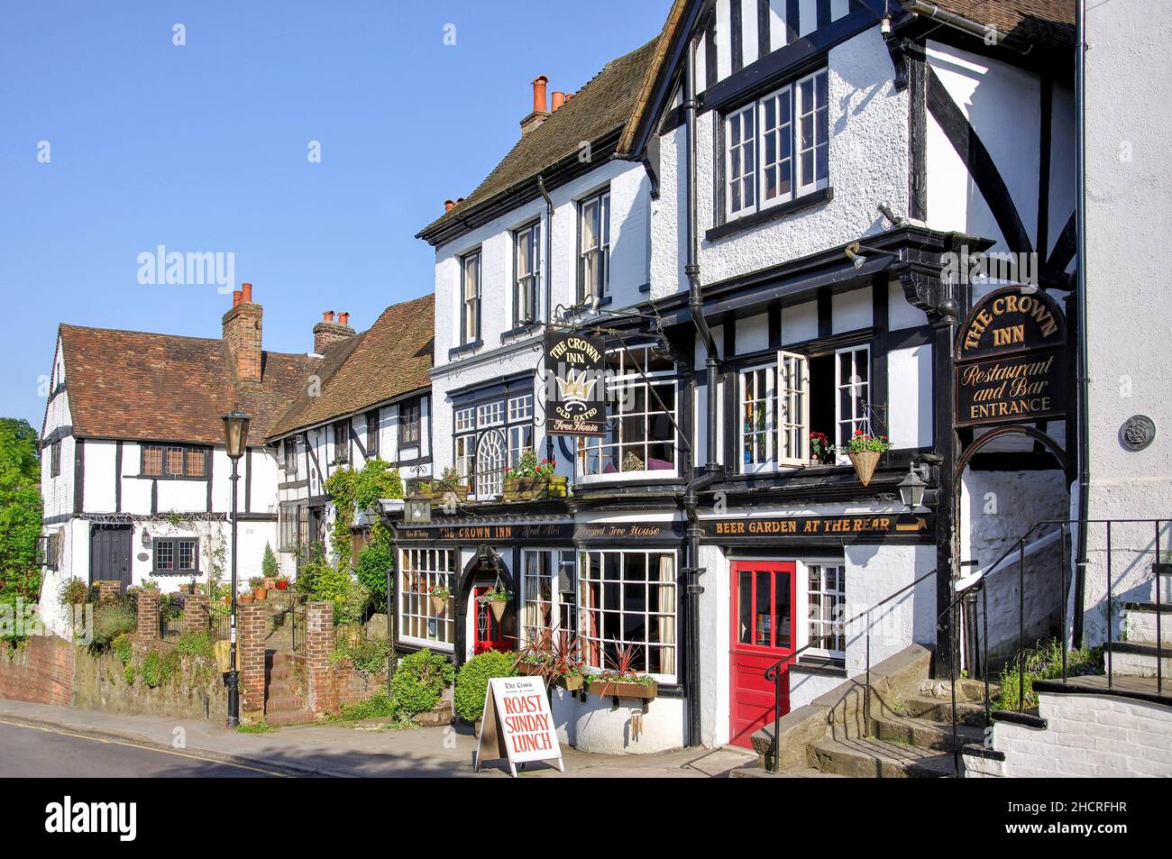 Der Crown Inn, High Street, Old Oxted Village, Oxted, Surrey, England, Vereinigtes Königreich Stockfoto