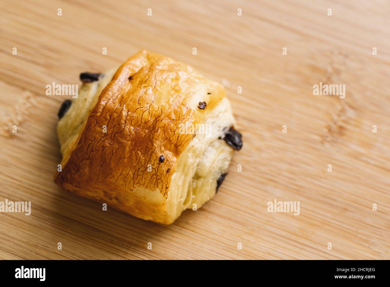Mini-Croissants mit Schokolade Stockfoto