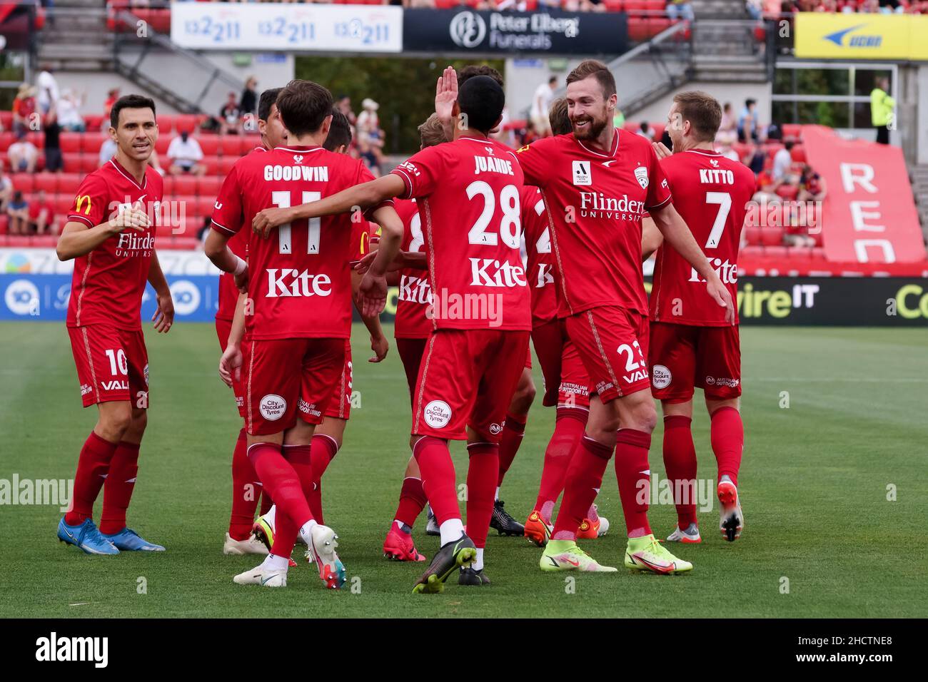 Adelaide, Australien, 1. Januar 2022. Während des A-League-Fußballmatches zwischen Adelaide United und dem FC Wellington Phoenix im Coopers Stadium am 01. Januar 2022 in Adelaide, Australien. Quelle: Peter Mundy/Speed Media/Alamy Live News Stockfoto