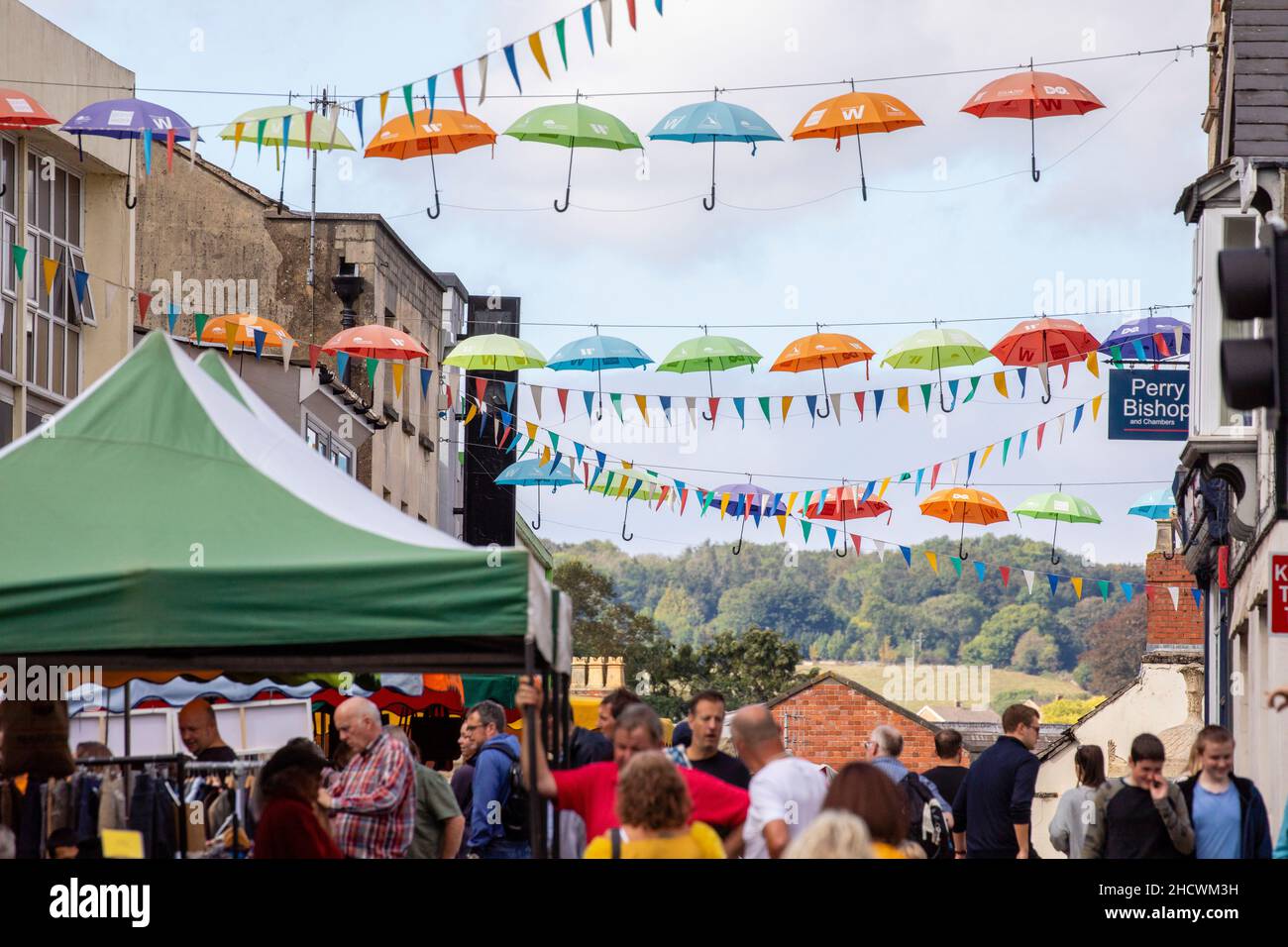 Stroud Farmers’ Market ist mehrfach ausgezeichnet und gilt als einer der größten, belebtesten und beliebtesten Bauernmärkte im Vereinigten Königreich. Stockfoto