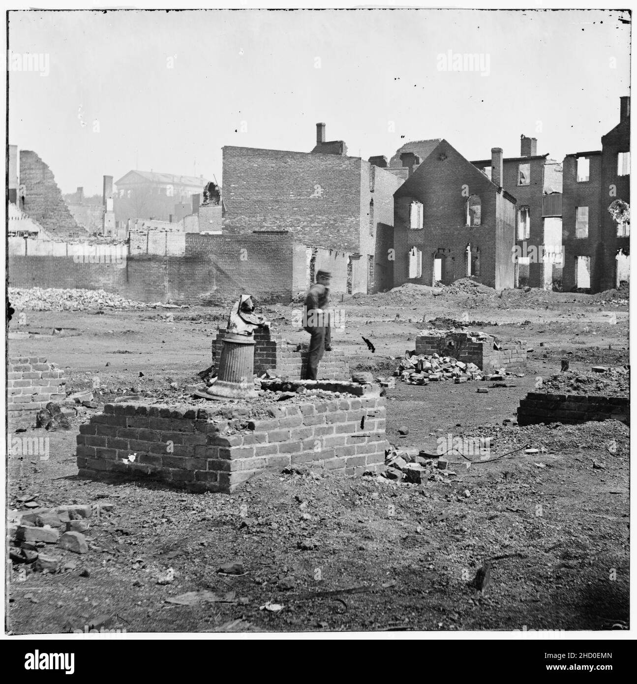 Richmond, Virginia Gebäude in der Verbrannten Bezirk ruiniert; eine andere Ansicht Stockfoto