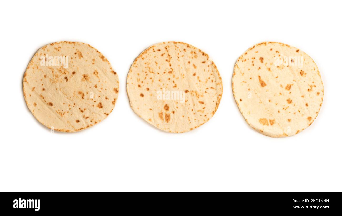 Pitta-Brot isoliert auf weißem Hintergrund. Draufsicht. Stockfoto