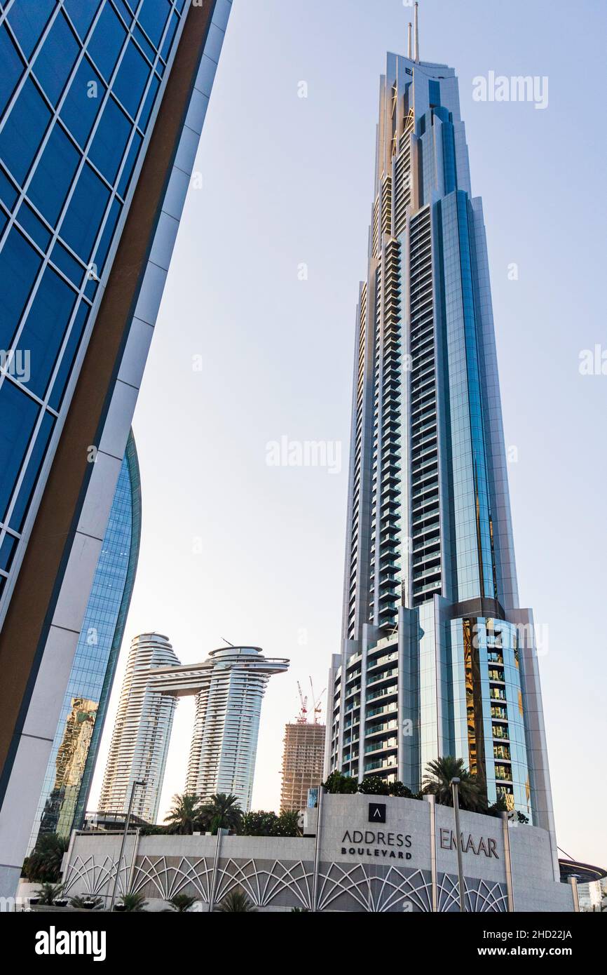 Dubai, VAE - 12.24.2021 -Adresse Boulevard und Sky View Hotels Stockfoto