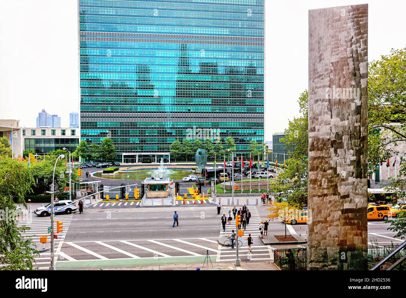 Hauptsitz der Vereinten Nationen in New York, seit 1952 offizieller Sitz der Vereinten Nationen. New, York, NY, USA - September 2015 Stockfoto