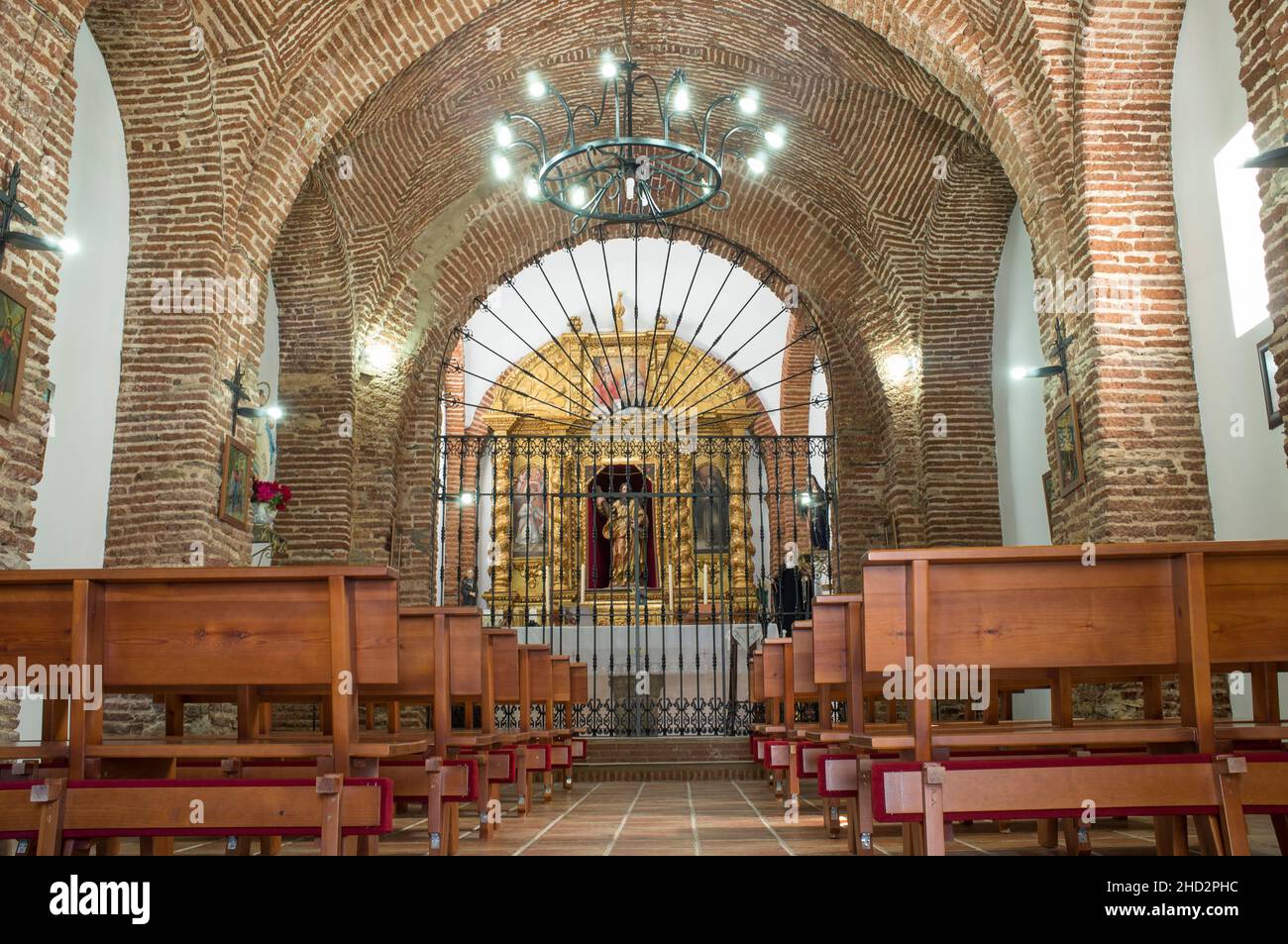 Aceuchal, Spanien - 29th. September 2021: Einsiedelei San Andres, Aceuchal, Badajoz, Extremadura. Weltberühmte Knoblauchstadt Stockfoto