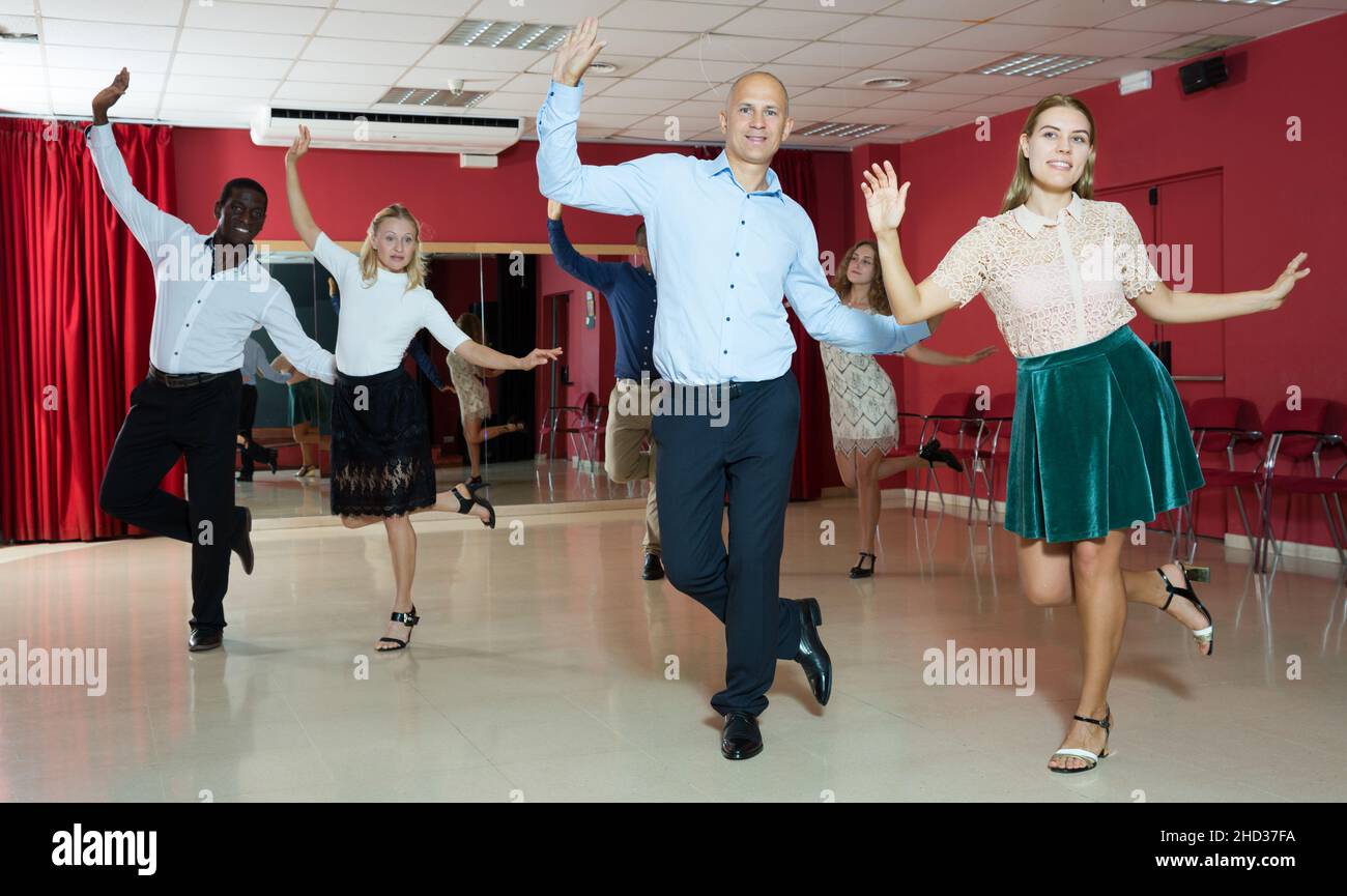 Menschen tanzen Stepptanz Stockfoto
