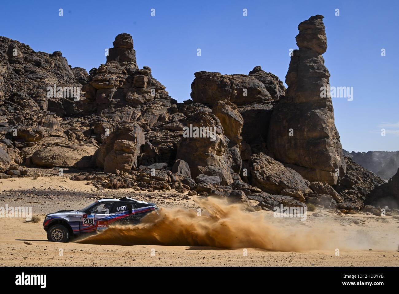 208 Vasilyvev Vladimir (raf), Uperenko Oleg (lva), VRT Team, BMW X3, Auto FIA T1/T2, Aktion während der Etappe 1B der Rallye Dakar 2022 um Hail, am 2nd. Januar 2022 in Hail, Saudi-Arabien - Foto: Eric Vargiolu/DPPI/LiveMedia Stockfoto