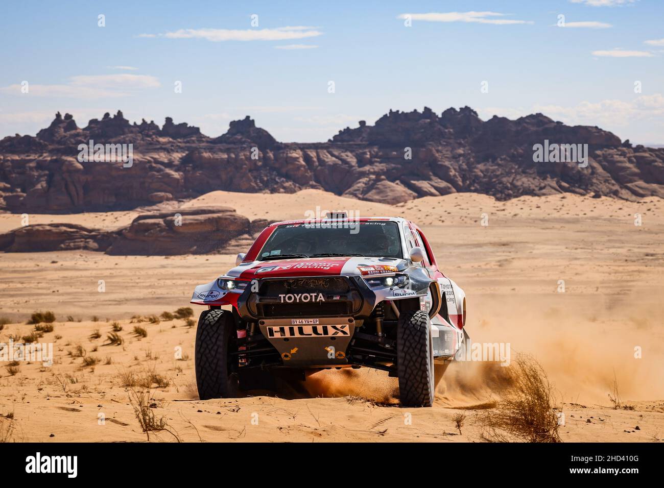 207 De Villiers Giniel (zaf), Murphy Dennis (zaf), Toyota Gazoo Racing, Toyota GR DKR Hilux T1+, Auto FIA T1/T2, Aktion während der Etappe 1B der Rallye Dakar 2022 um Hail, am 2nd. Januar 2022 in Hail, Saudi-Arabien - Foto: Florent Gooden/DPPI/LiveMedia Stockfoto