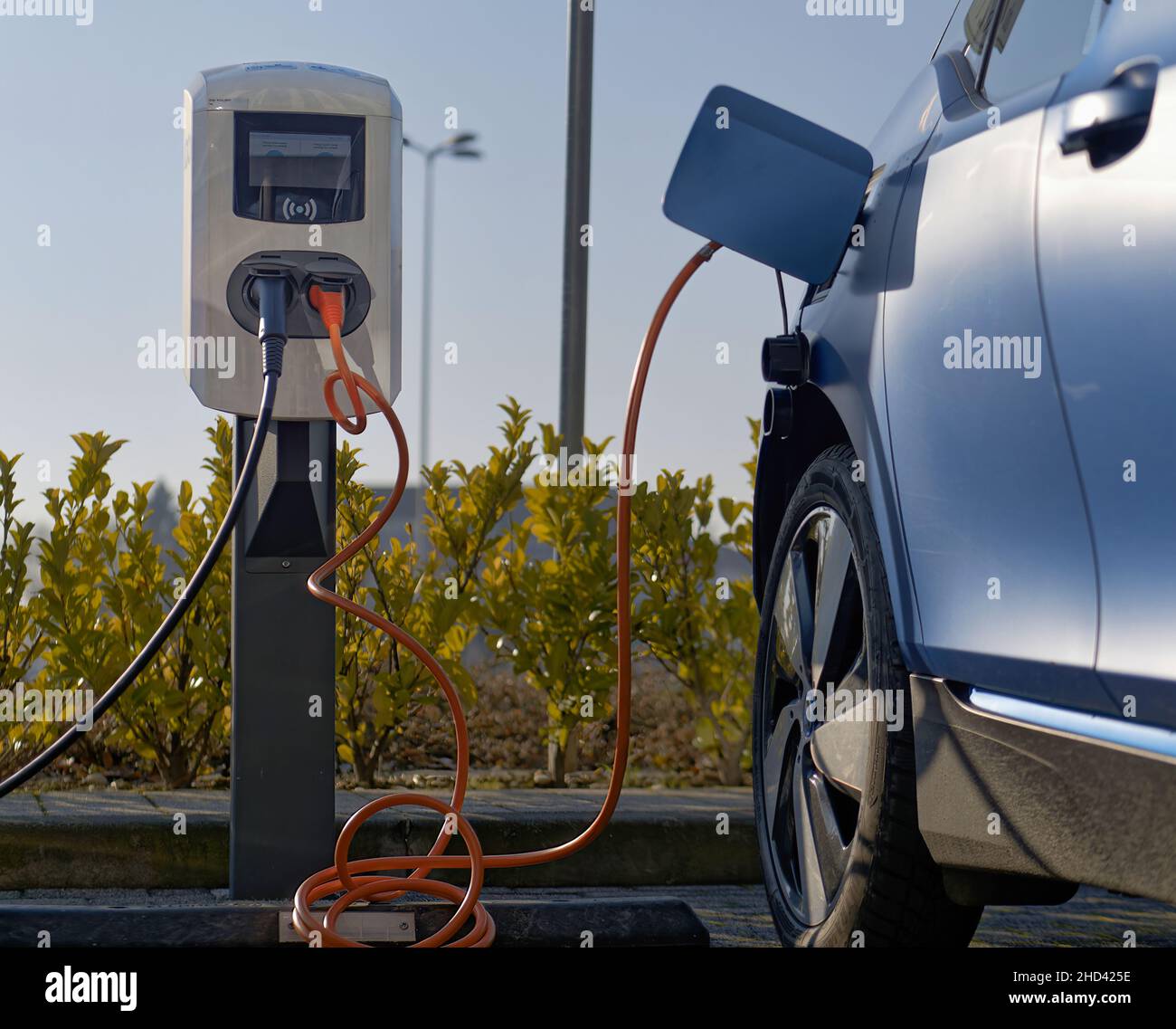 Nahaufnahme einer Ladestation für Elektrofahrzeuge Stockfoto