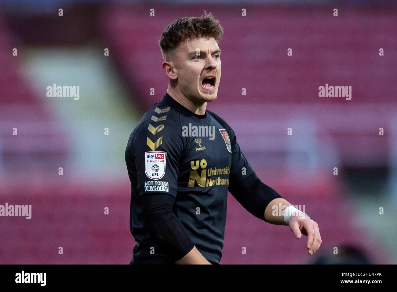 Sam Hoskins von Northampton Town beim zweiten Spiel der Sky Bet League im County Ground, Swindon. Bilddatum: Samstag, 1. Januar 2022. Stockfoto