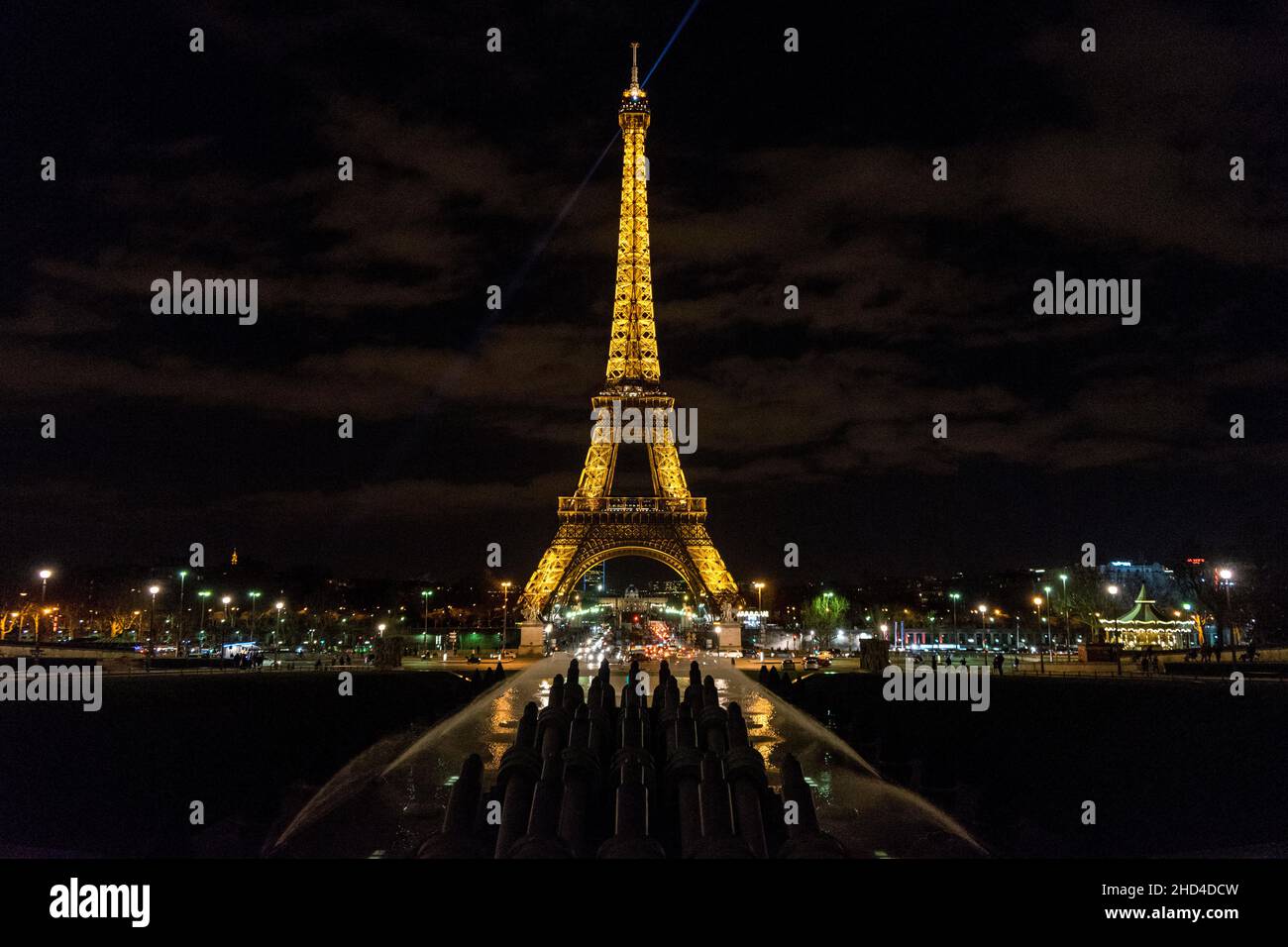 Schöne Aussicht auf den Trocadero-Garten und den Eiffelturm in Paris, Frankreich Stockfoto
