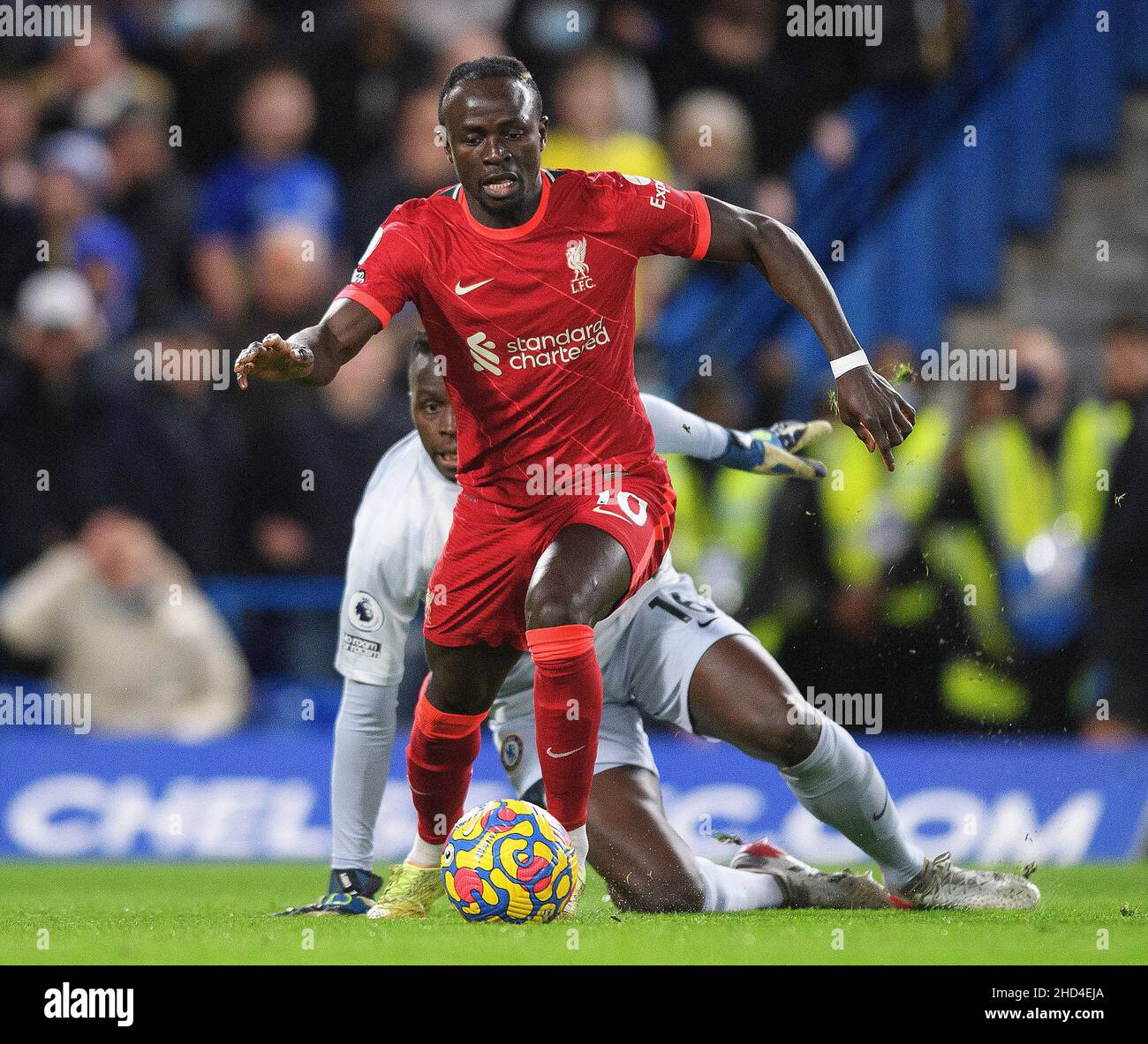 Sadio Mane während des Premier League-Spiels in Stamford Bridge, London Bildnachweis: Kredit: Mark Pain/Alamy Live News Stockfoto