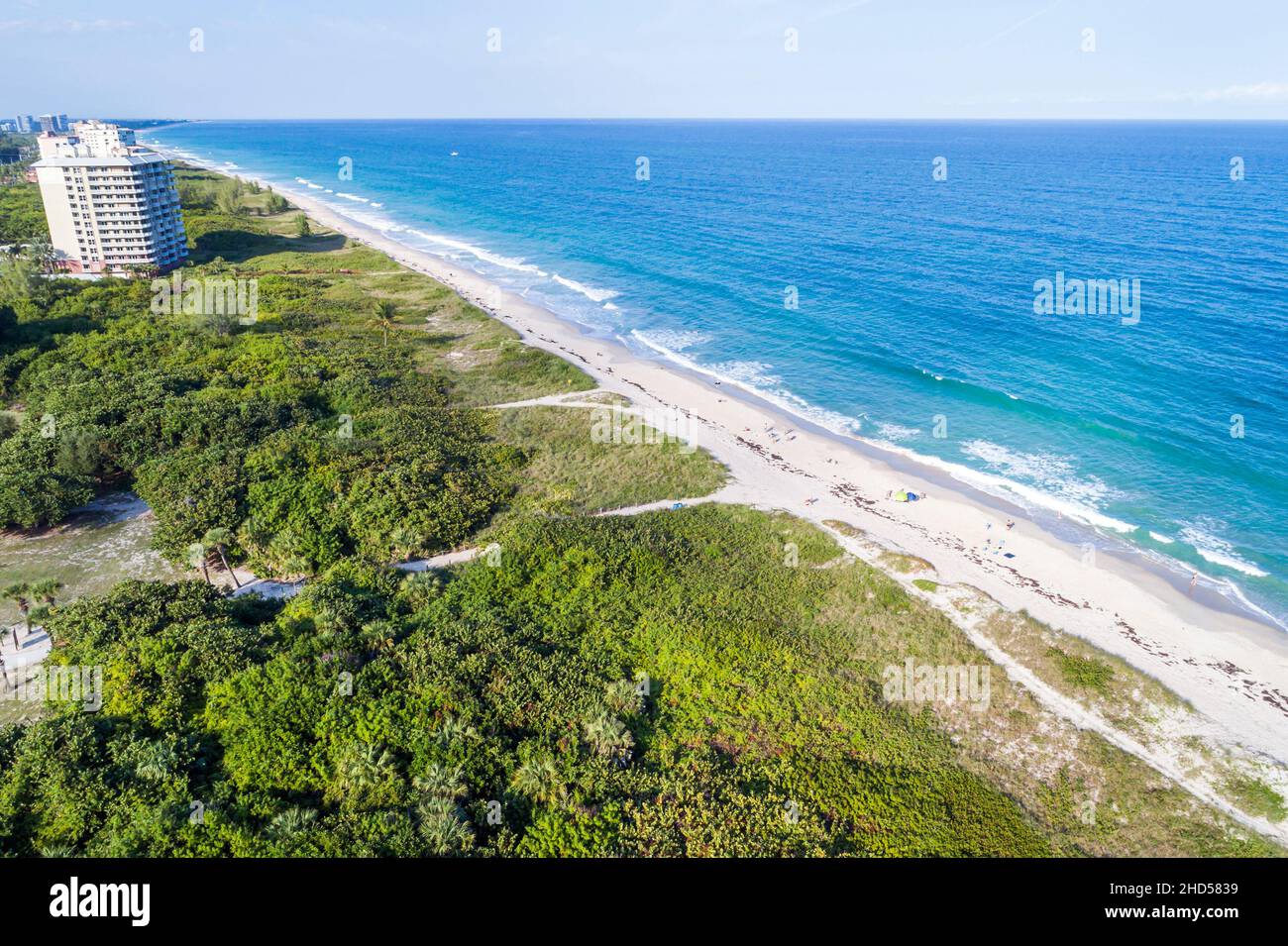 Fort Ft. Pierce Florida North Hutchinson Island Pepper Park Öffentlicher Strand am Strand Sand Atlantischer Ozean Luftaufnahme von oben nach Norden Stockfoto