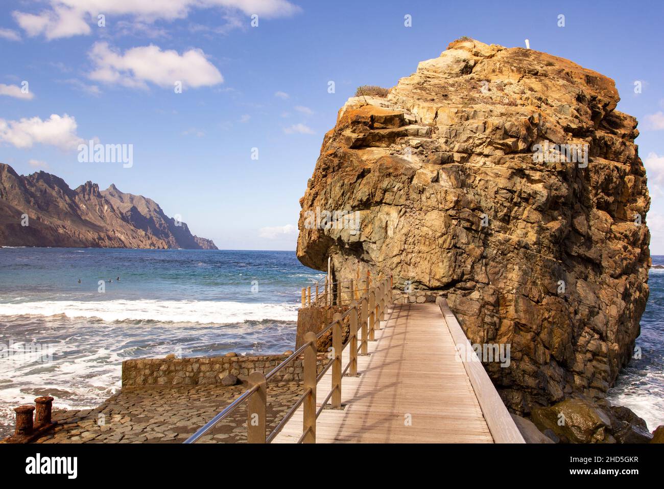 Roque de las Bodegas. Ein wunderschönes Küstendorf in den Anaga Mountains. Teneriffa, Kanarische Inseln, Spanien. Stockfoto