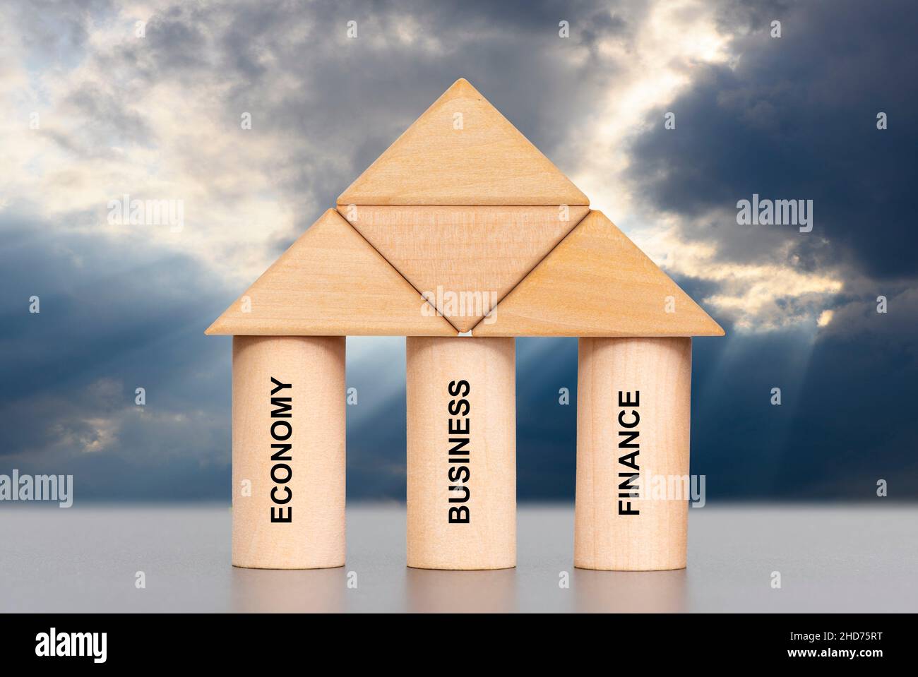 Drei Säulen einer erfolgreichen Geschäftsstrategie. Stockfoto