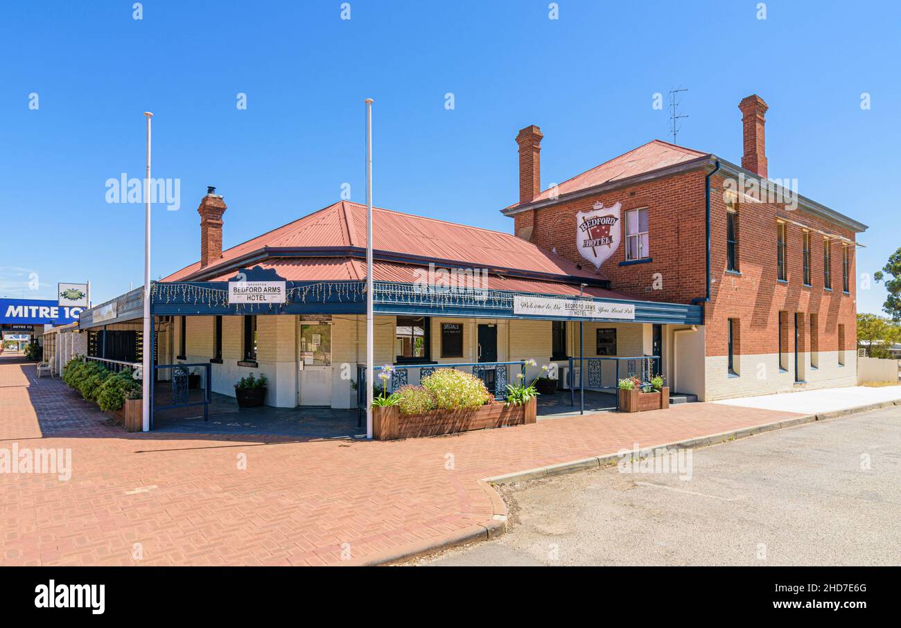 Das Bedford Arms Hotel, erbaut 1903 in der Wheatbelt-Landesstadt Brookton, Western Australia, Australien Stockfoto