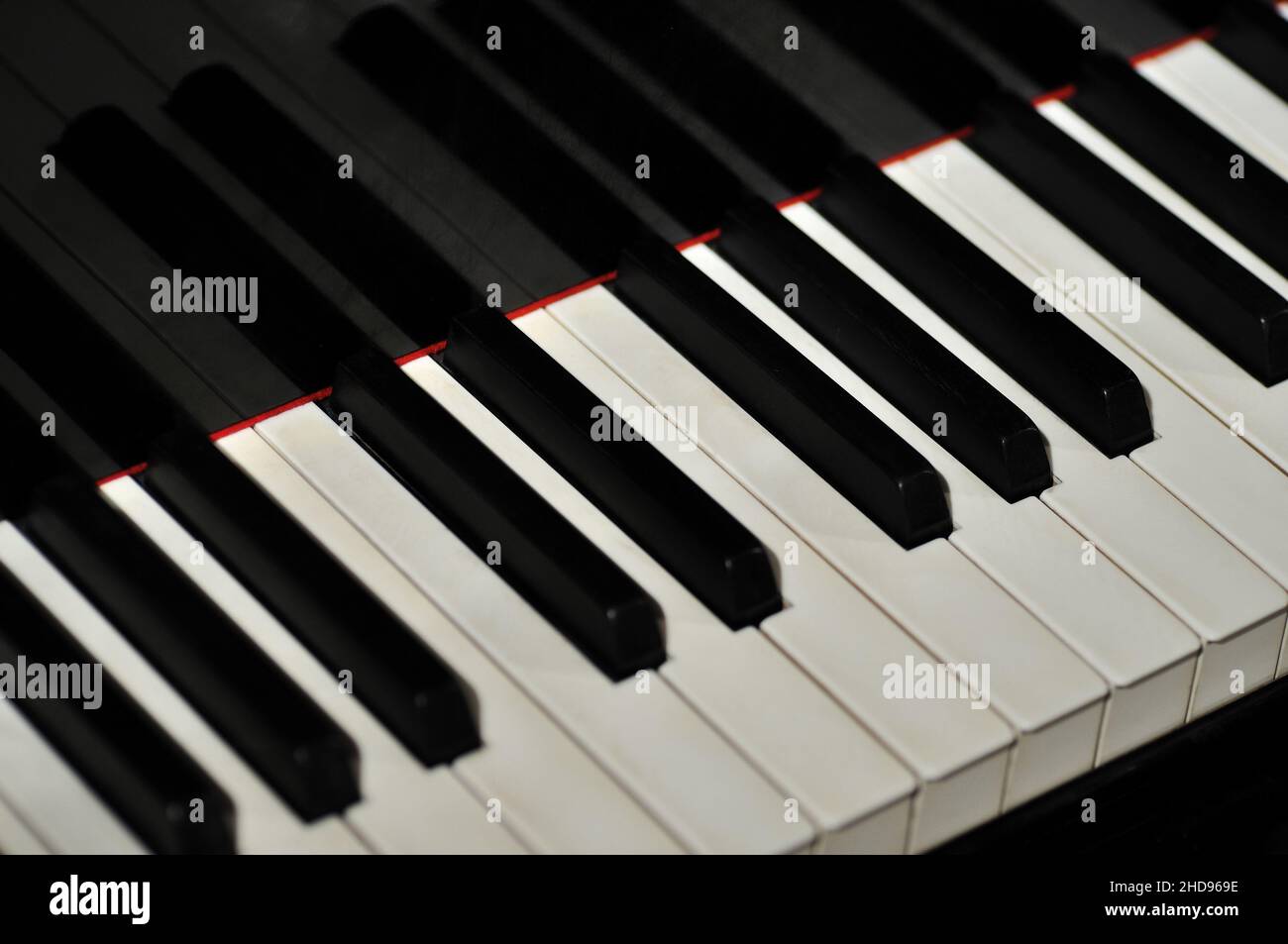 Schwarz / weiß Grand Piano Tastatur, Nahaufnahme Stockfoto