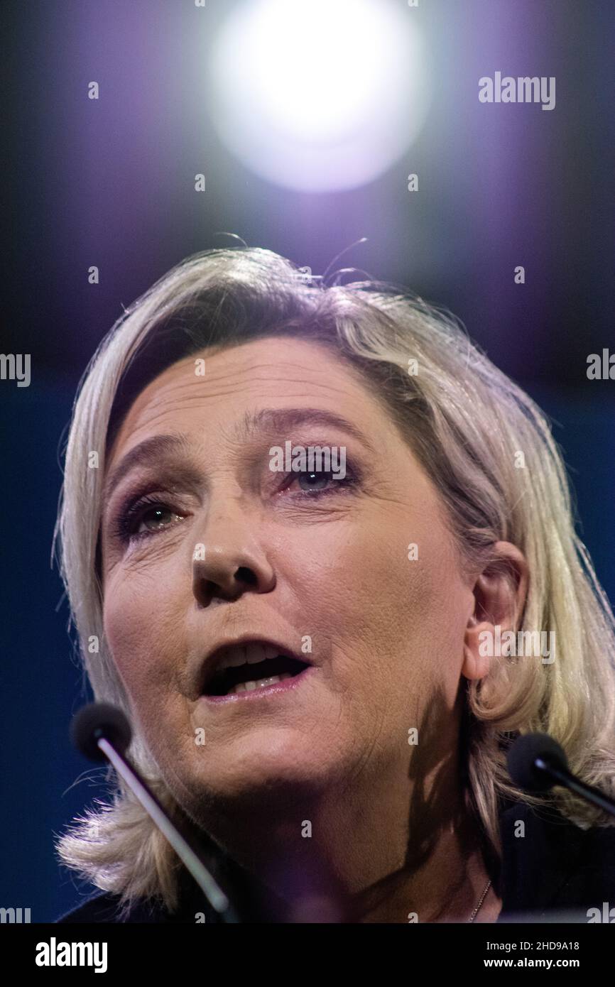 Marion Anne Perrine 'Marine' Le Pen ist eine französische