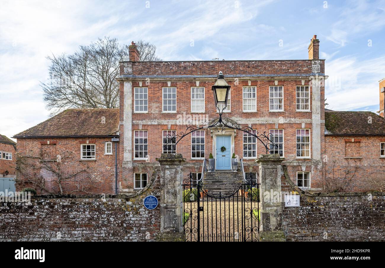 Das Walton Canonry Mansion, das früher von Rex Whistler gemietet wurde, in West Walk, Salisbury Close, Salisbury, Wiltshire, Großbritannien am 4. Januar 2022 Stockfoto
