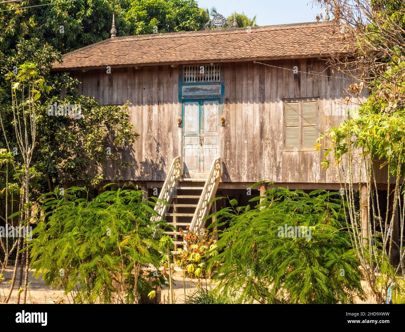 Traditionelles Stelzenhaus - Kampong Cham, Kambodscha Stockfoto