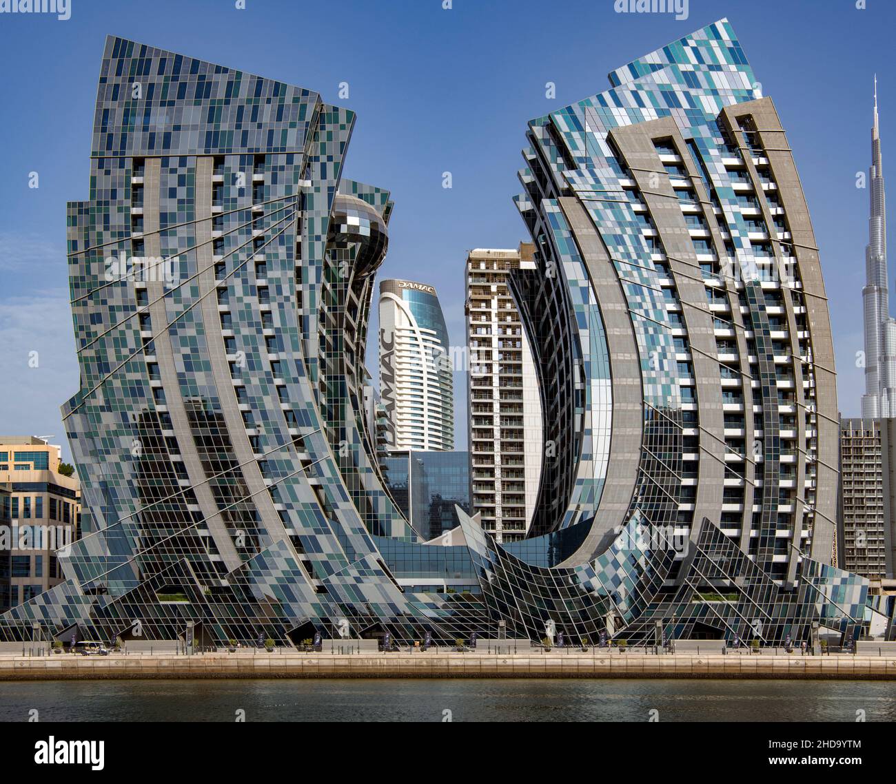 Außergewöhnliches Beispiel für moderne Architektur und Burj Khalifa Business District Dubai Stockfoto