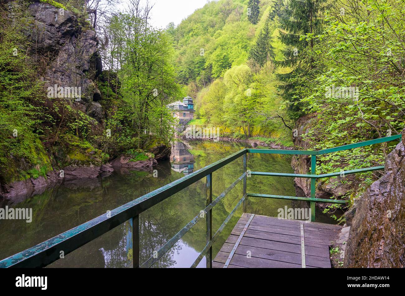 Natürliche Eindrücke vom Rieger Trail außerhalb von Bitouchov, Böhmisches Paradies (Cesky Raj), Stredocesky kraj, Tschechische Republik. Stockfoto