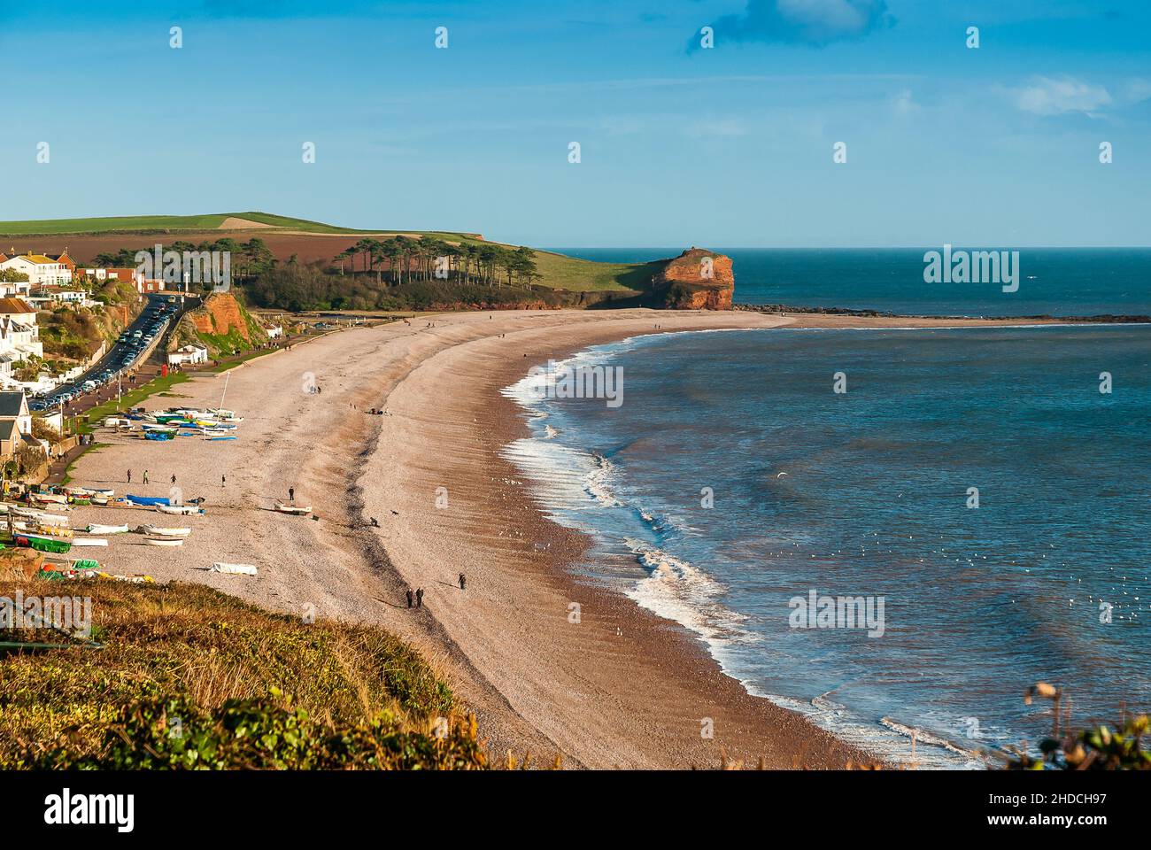 Budleigh Beach. Blick auf Otter Head im Dezember. Stockfoto