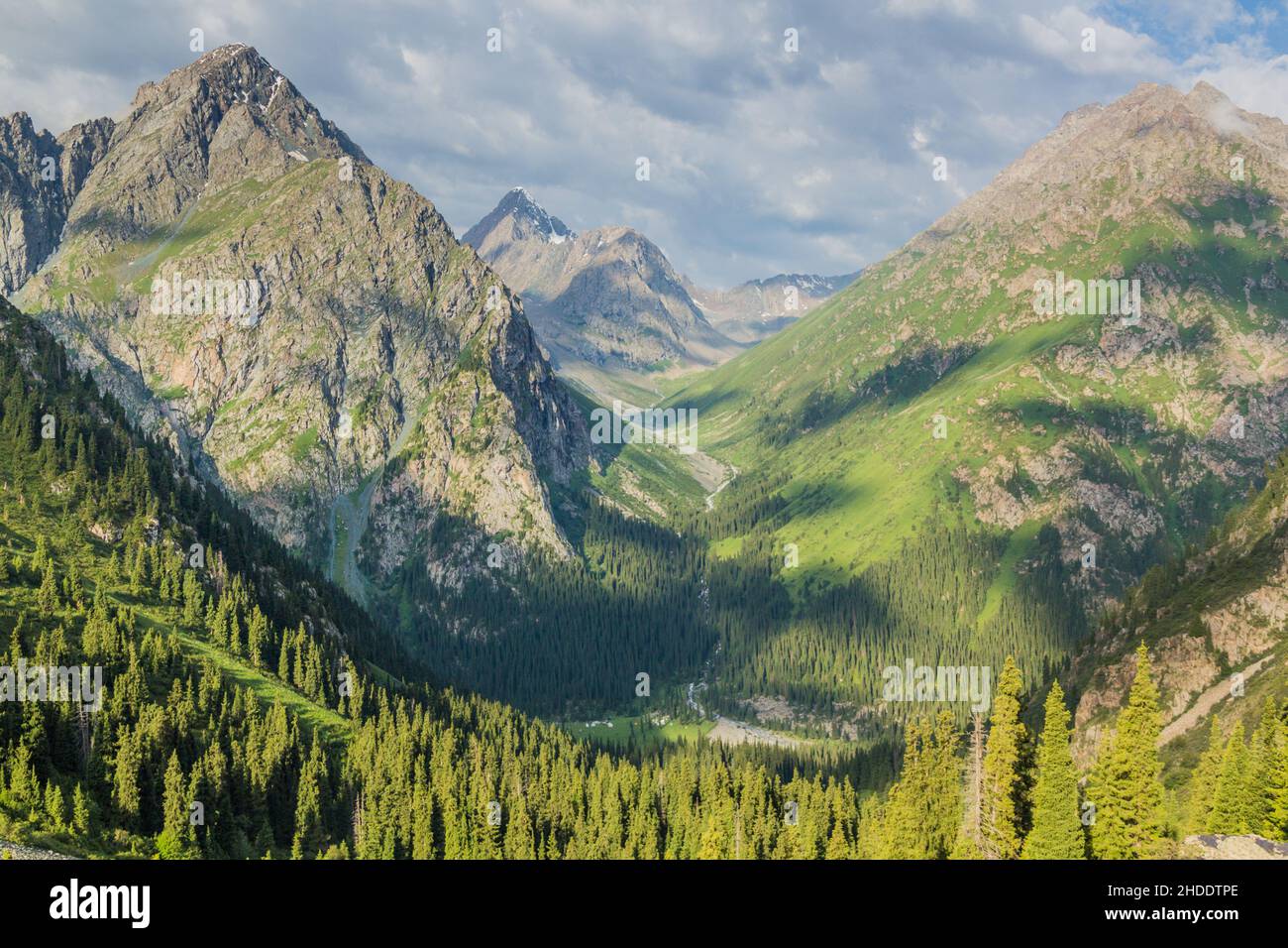 Karakol-Tal im Terskey Ala-too-Gebirge in Kirgisistan Stockfoto