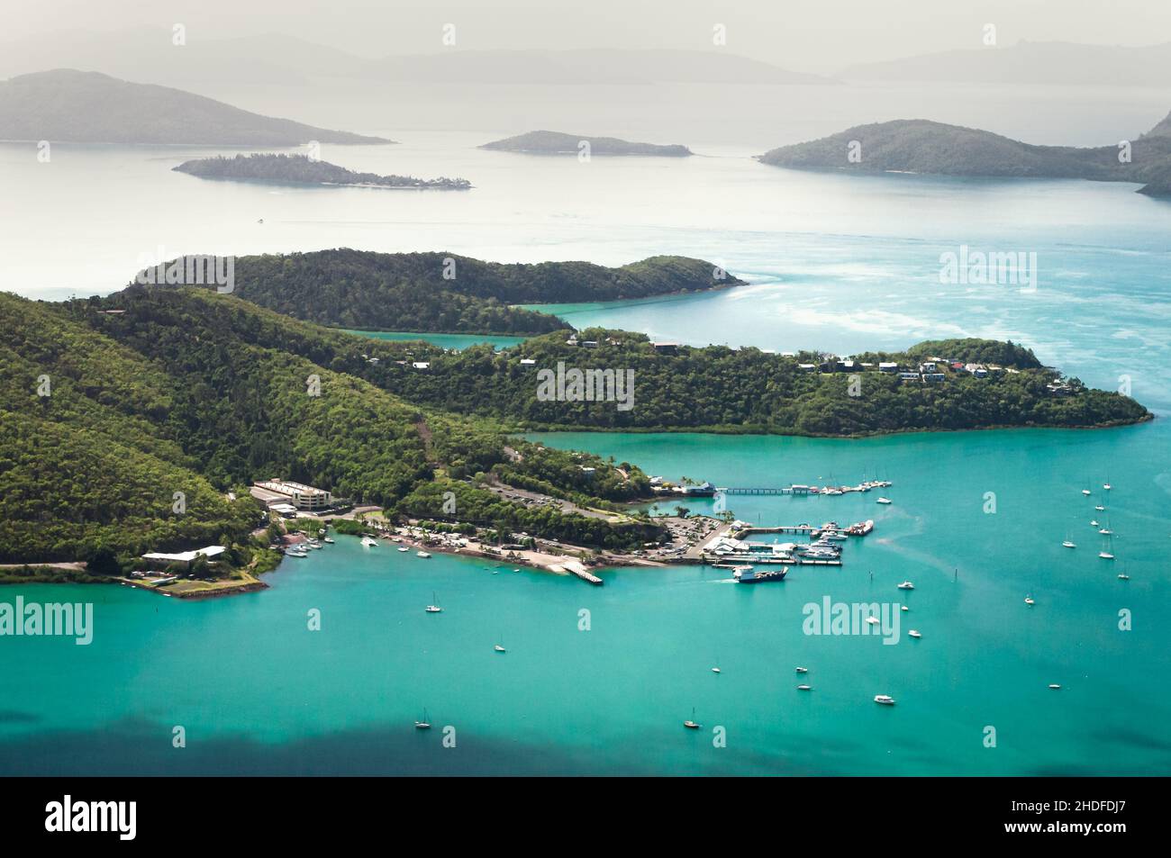Shute Harbour wird das Tor zu den Whitsunday Islands genannt. Stockfoto