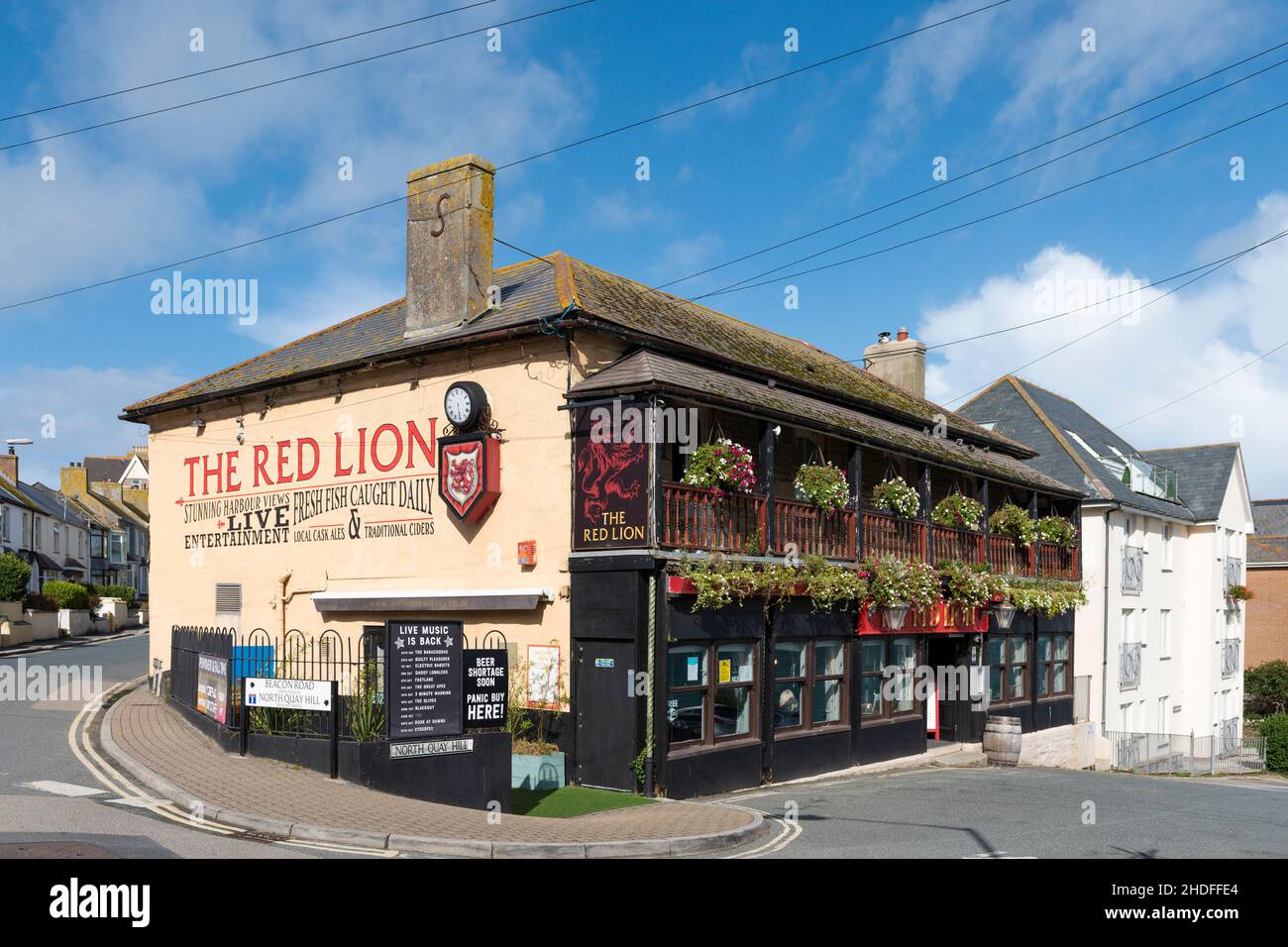 Das öffentliche Haus des Roten Löwen in Newquay in Cornwall. Stockfoto