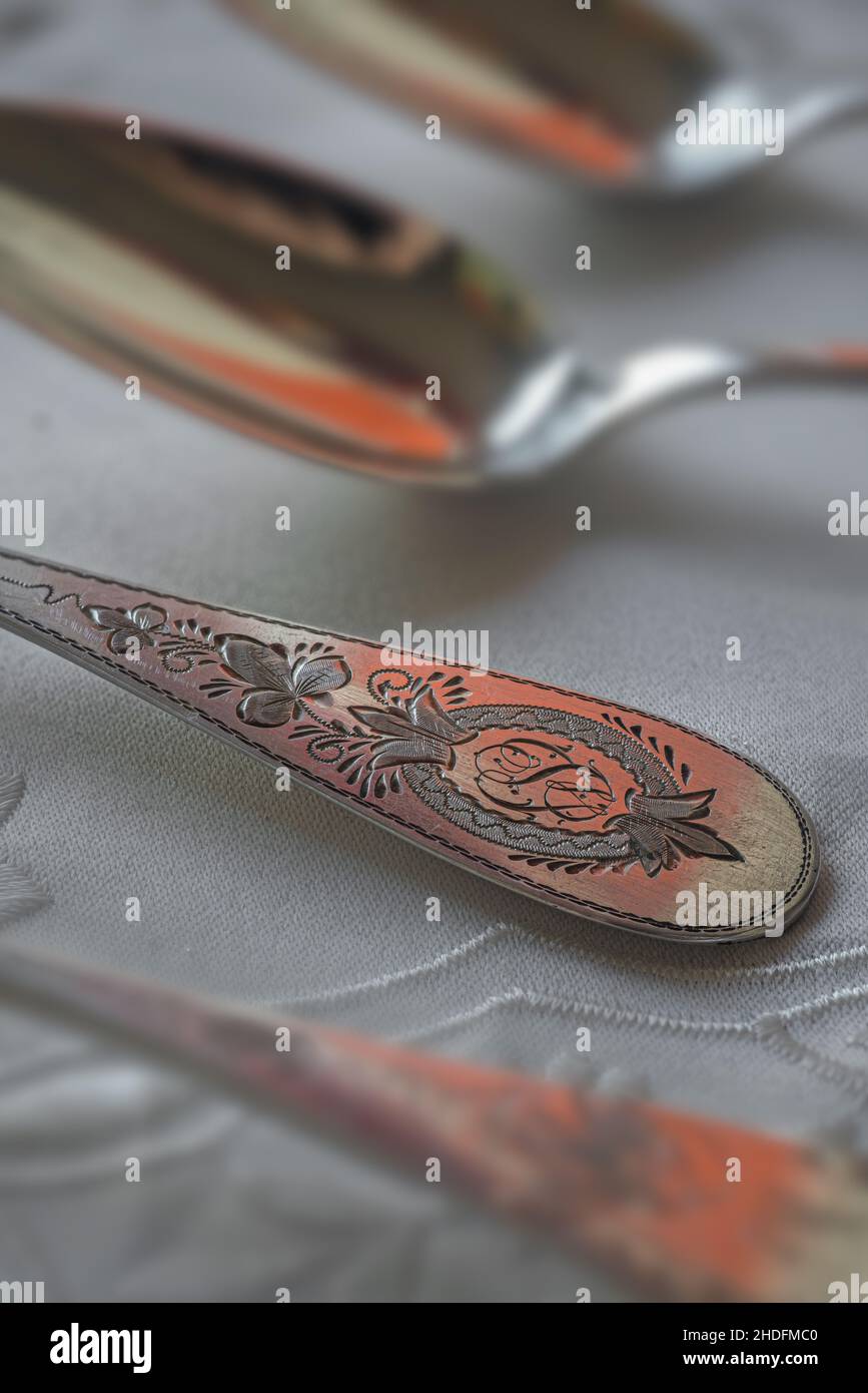 Gravurbild, Silberlöffel, Monogramm, Gravurbilder, Silberlöffel, Monogramme Stockfoto
