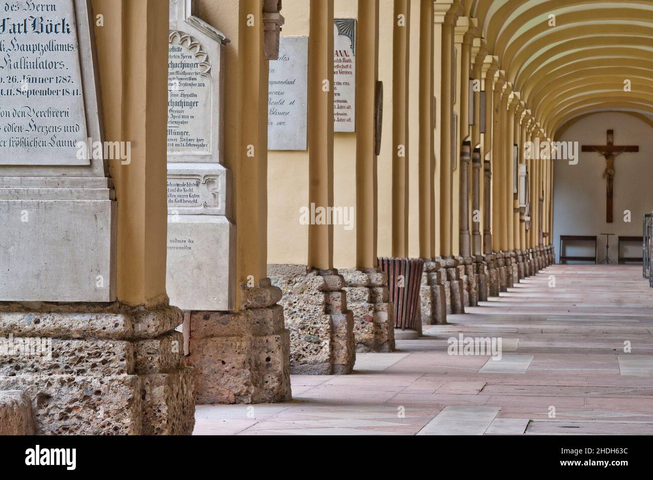 Kreuzgang, Friedhof von St. Sebastian, Kreuzgang Stockfoto